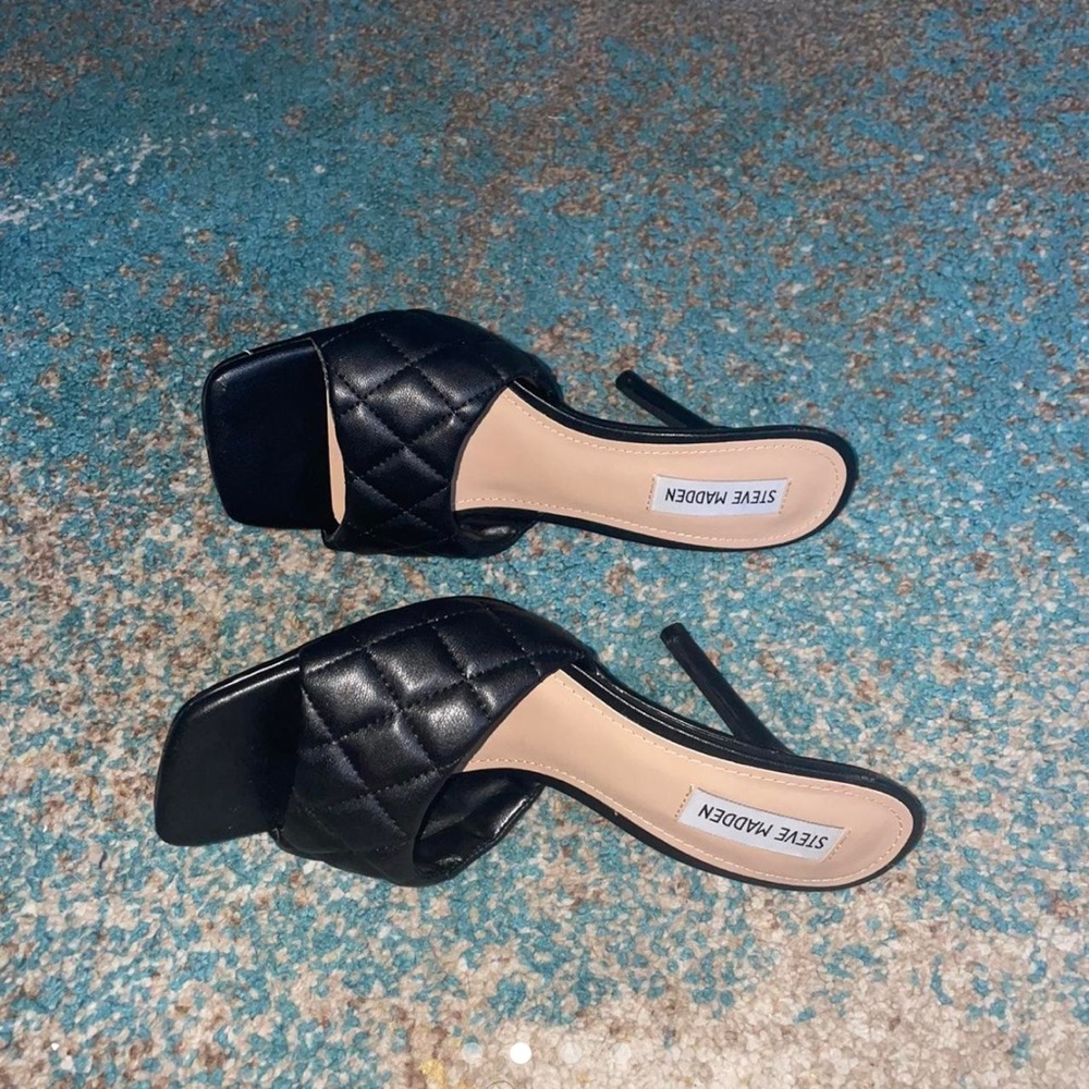 Steve Madden Signify Black Heels